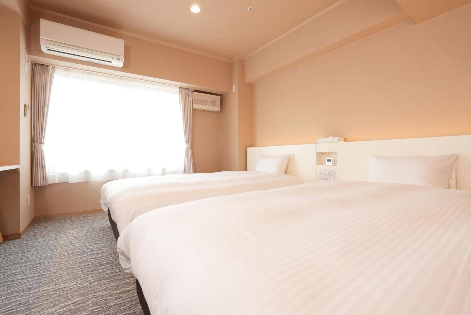 Hotel Alpha Inn Акита Екстериор снимка