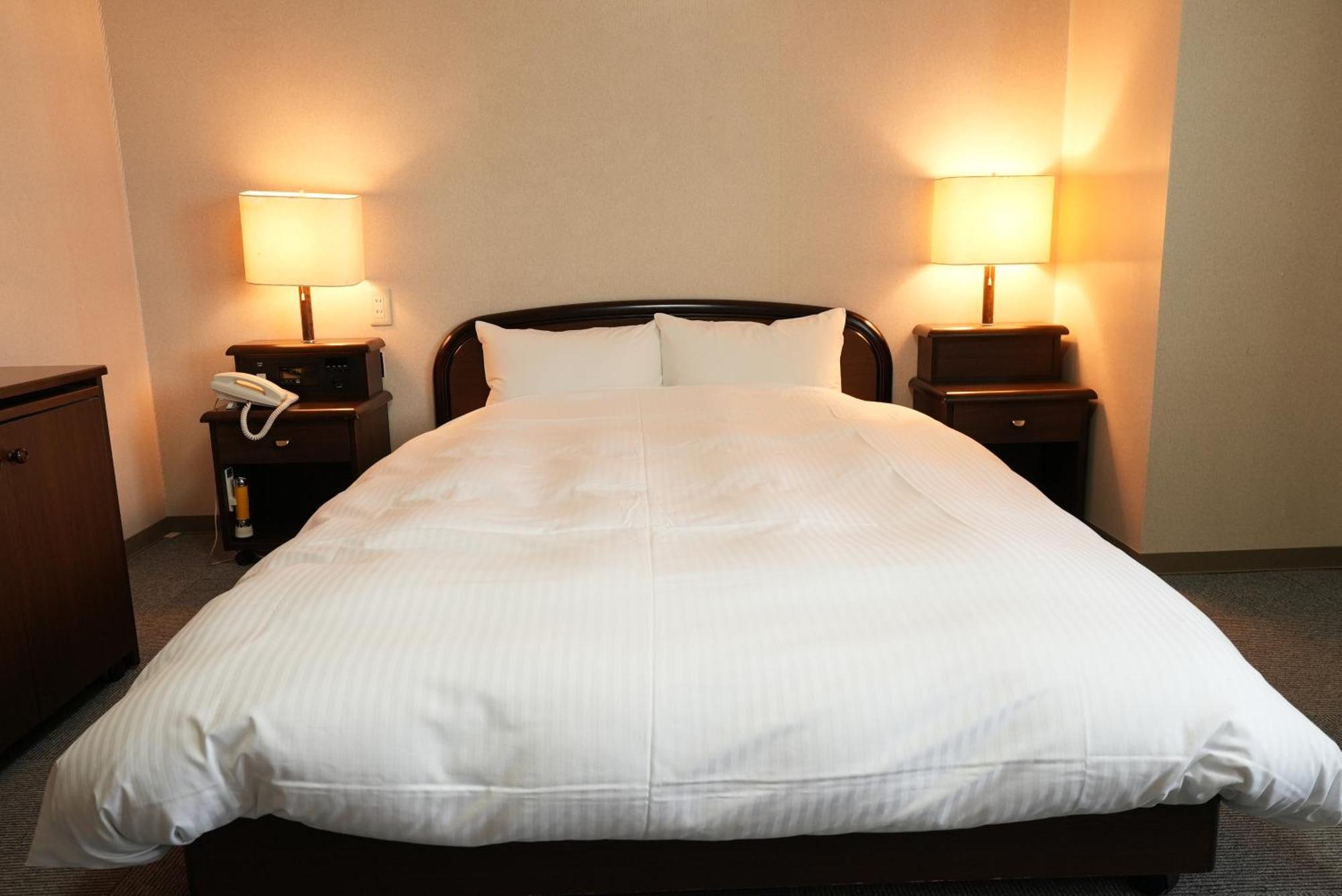 Hotel Alpha Inn Акита Екстериор снимка